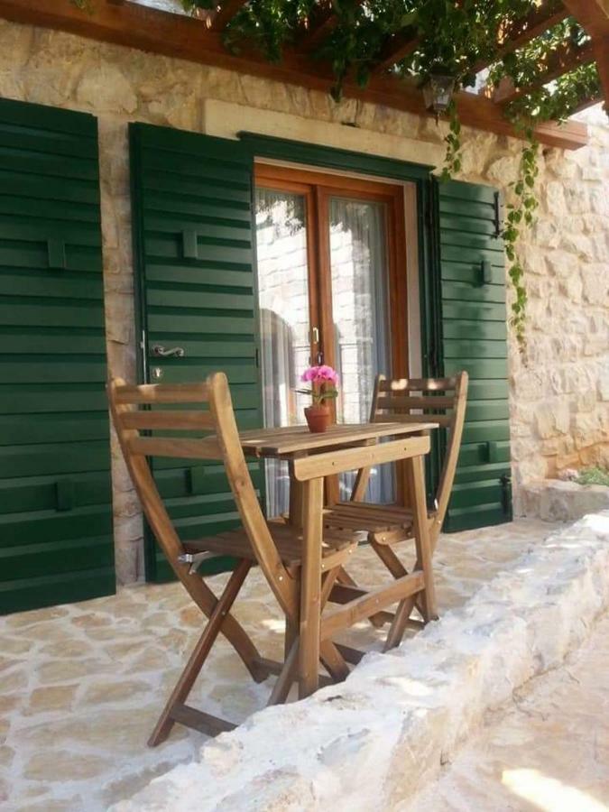 Dvori svetog Mihaela Apartment Sibenik Luaran gambar
