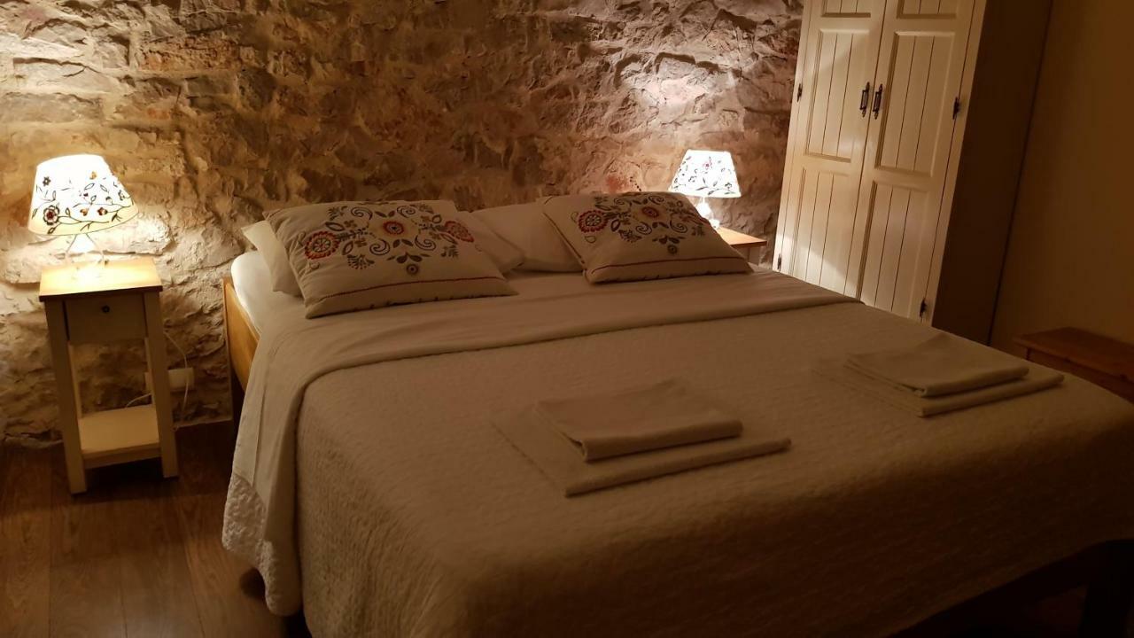Dvori svetog Mihaela Apartment Sibenik Luaran gambar
